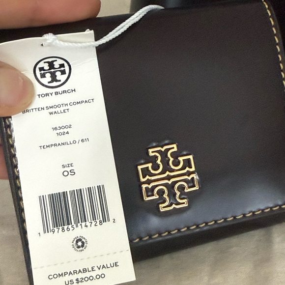 New 900+! Tory Burch BRITTEN SMOOTH SATCHEL & Matching Wallet TEMPRANILLO / Gold - Picture 6 of 15